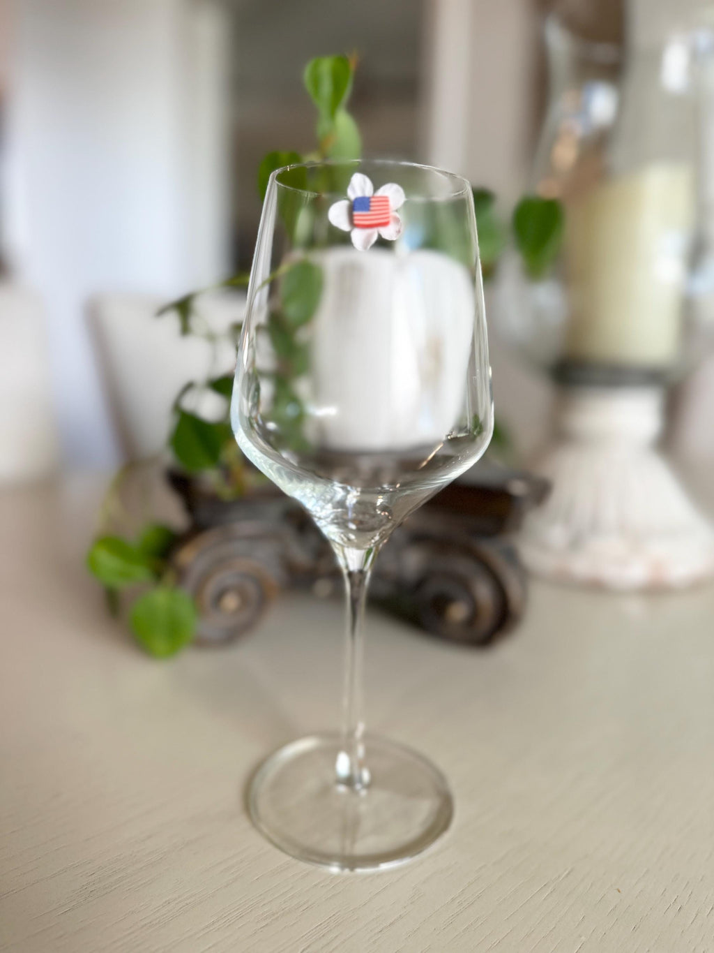 Patriotic Floral Wine Glass Markers, Party gift, 4th of July  – Set of 6