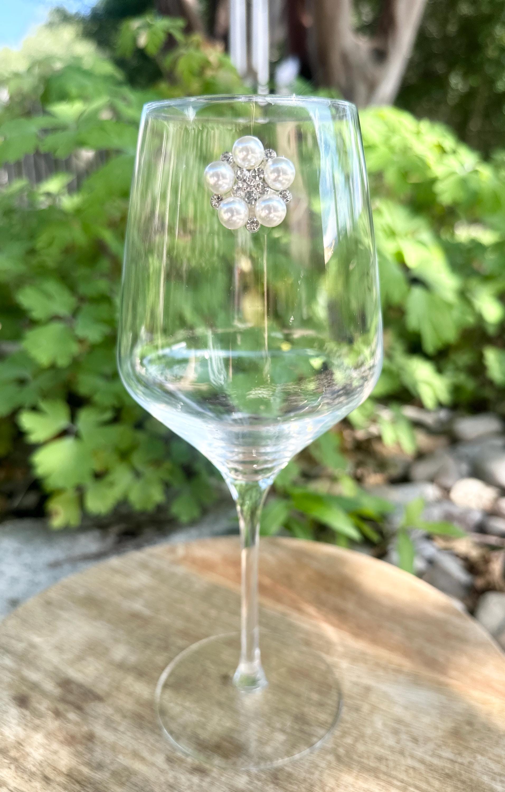 Floral Magnetic Wine Charms, Sparkling Drink Markers, Wedding Favors, Hostess Gift