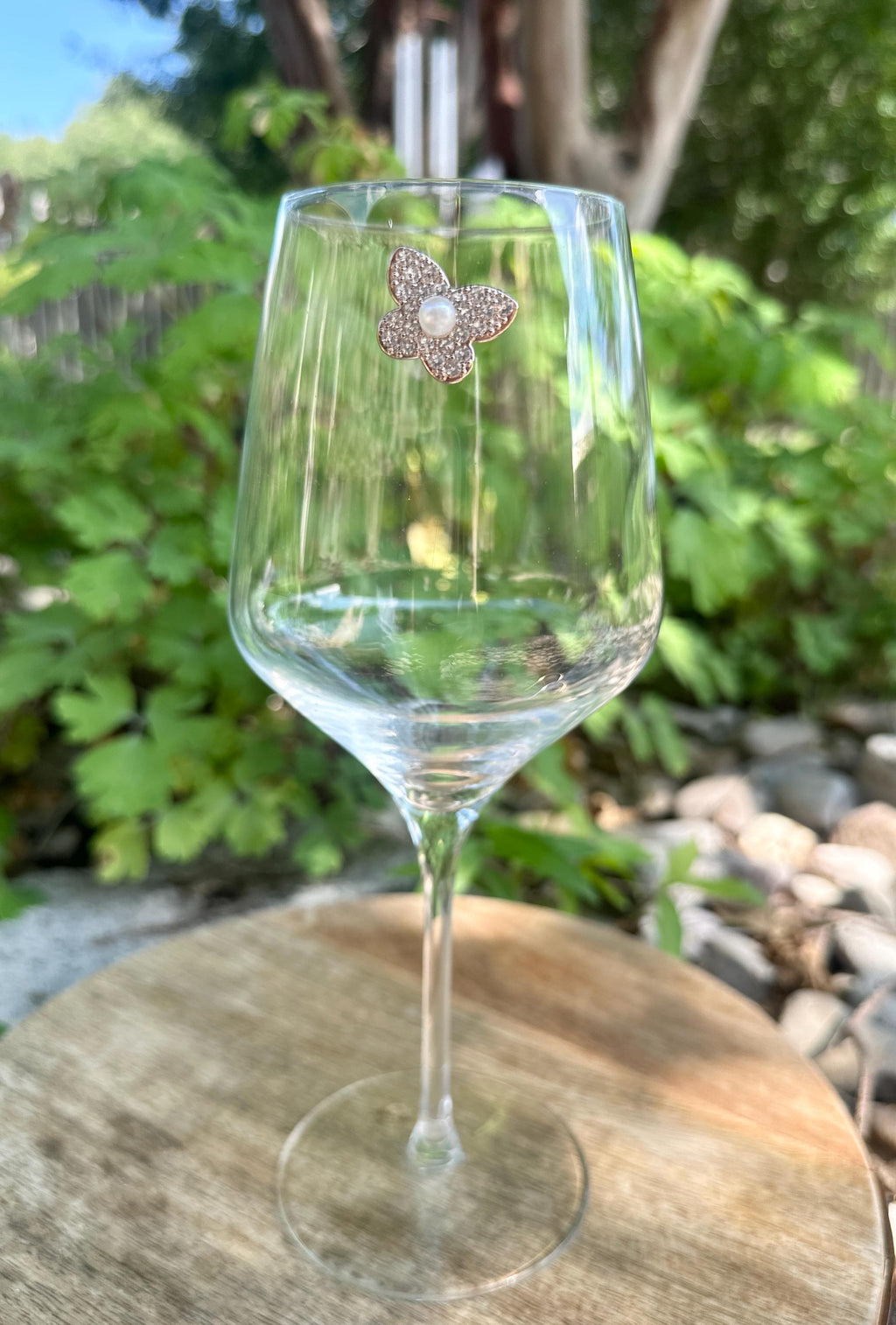 Floral Magnetic Wine Charms, Sparkling Drink Markers, Wedding Favors, Hostess Gift