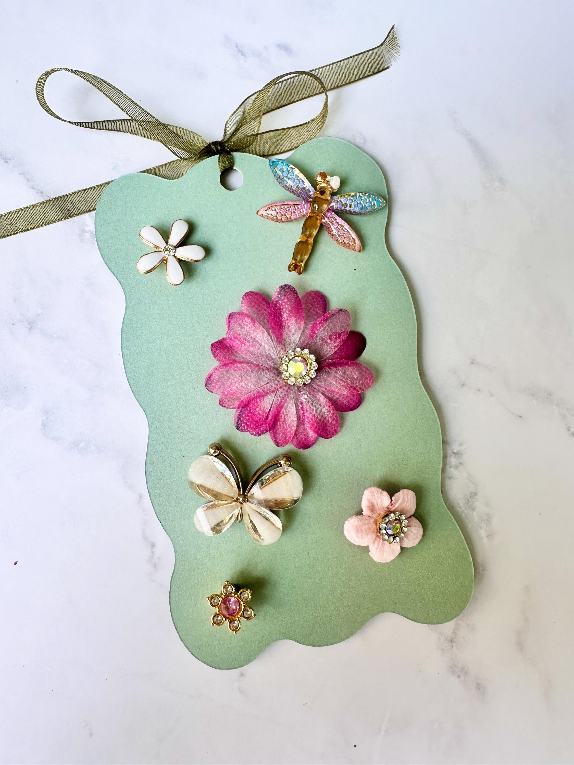 Floral Magnetic Wine Charms, Sparkling Drink Markers, Wedding Favors, Hostess Gift, Set of 6