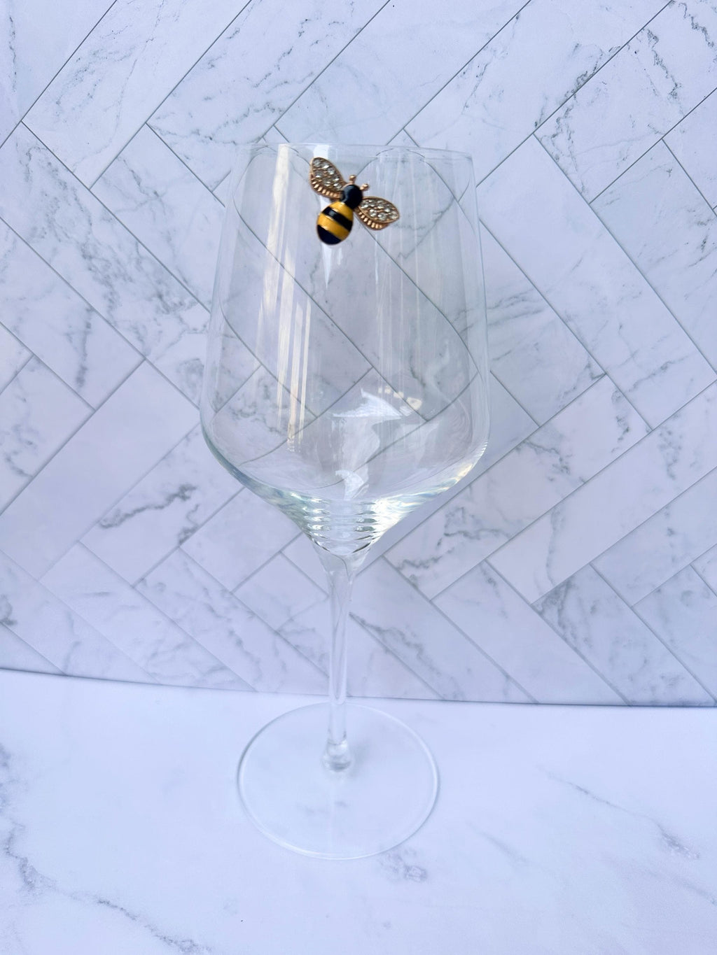 Floral Magnetic Wine Charms, Sparkling Drink Markers, Wedding Favors, Hostess Gift, Set of 6