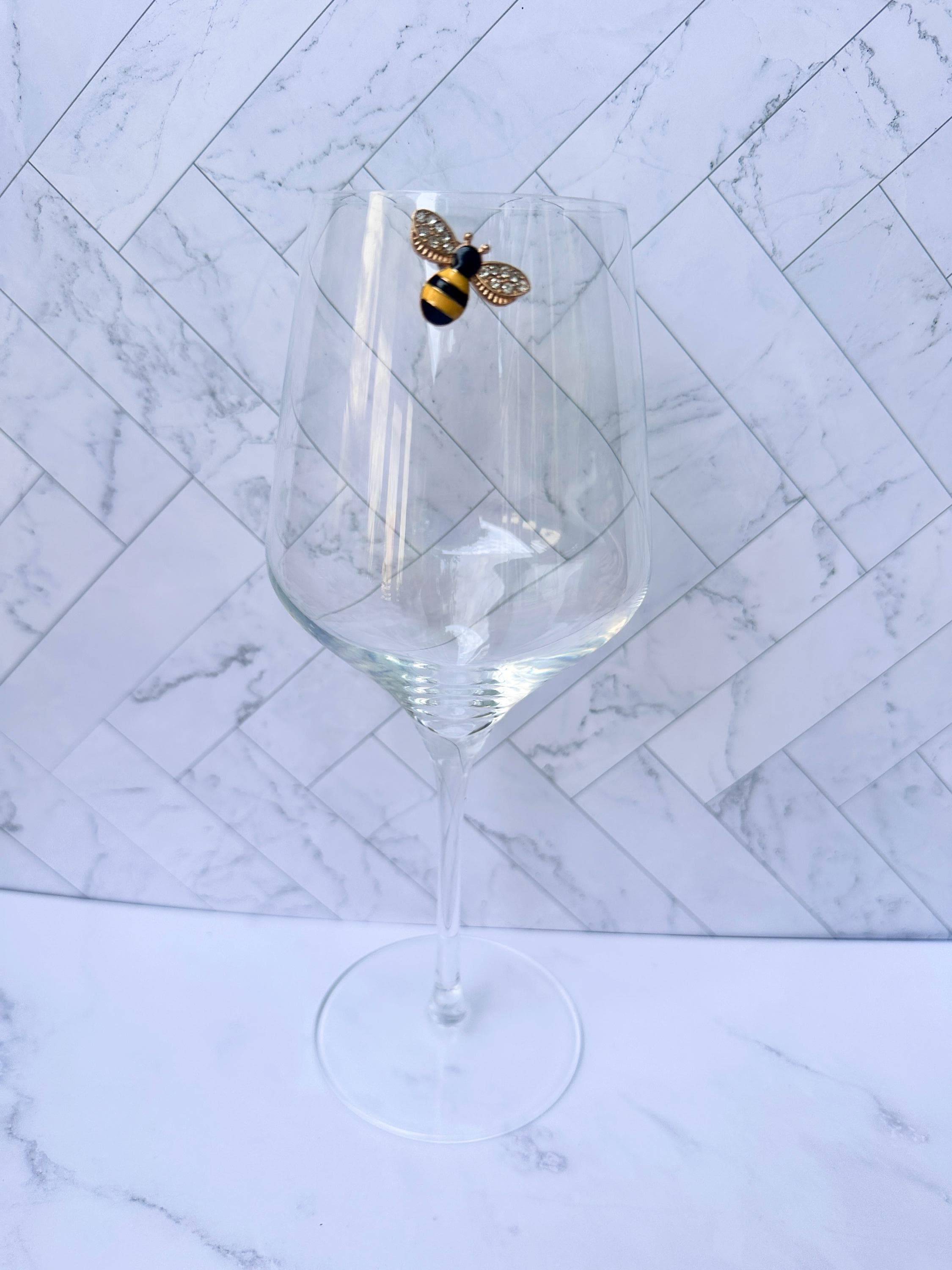 Floral Magnetic Wine Charms, Sparkling Drink Markers, Wedding Favors, Hostess Gift, Set of 6