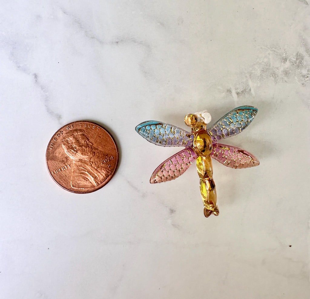 Sparkling Floral Wine Charms, Magnetic Drink Markers, Wedding Favors, Dragonfly Butterfly Set