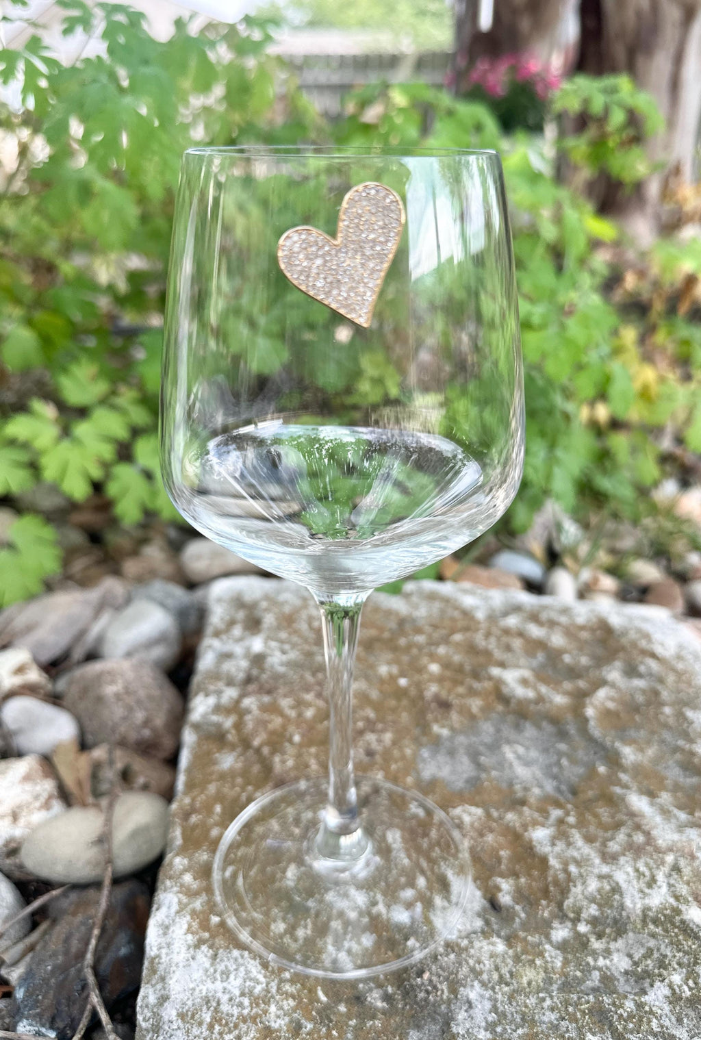 Floral Magnetic Wine Charms, Sparkling Drink Markers, Wedding Favors, Hostess Gift