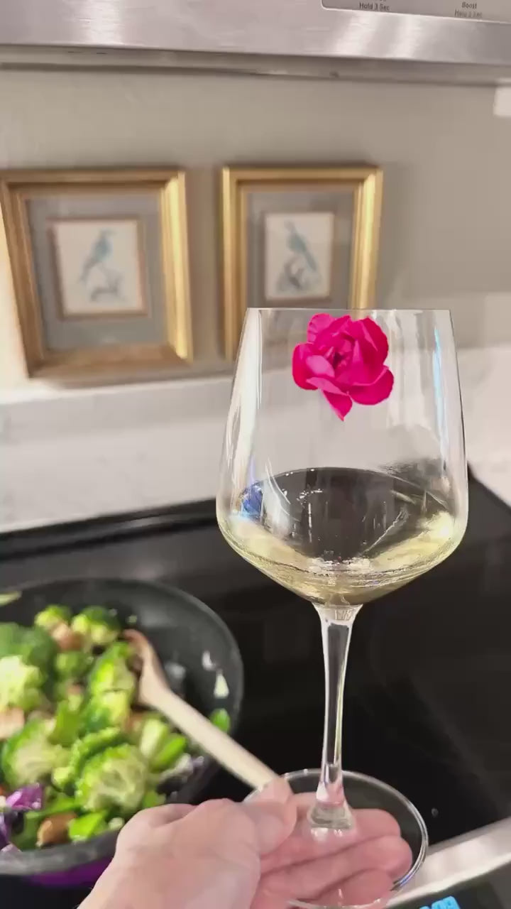 Floral Magnetic Wine Charms: Wedding Favors, Party Drink Markers, Sunflower Rose Butterfly Set